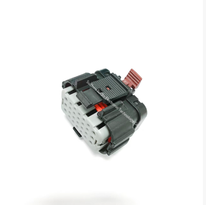 Amphenol LVRCF26PCA 26-position female connector with A-Key